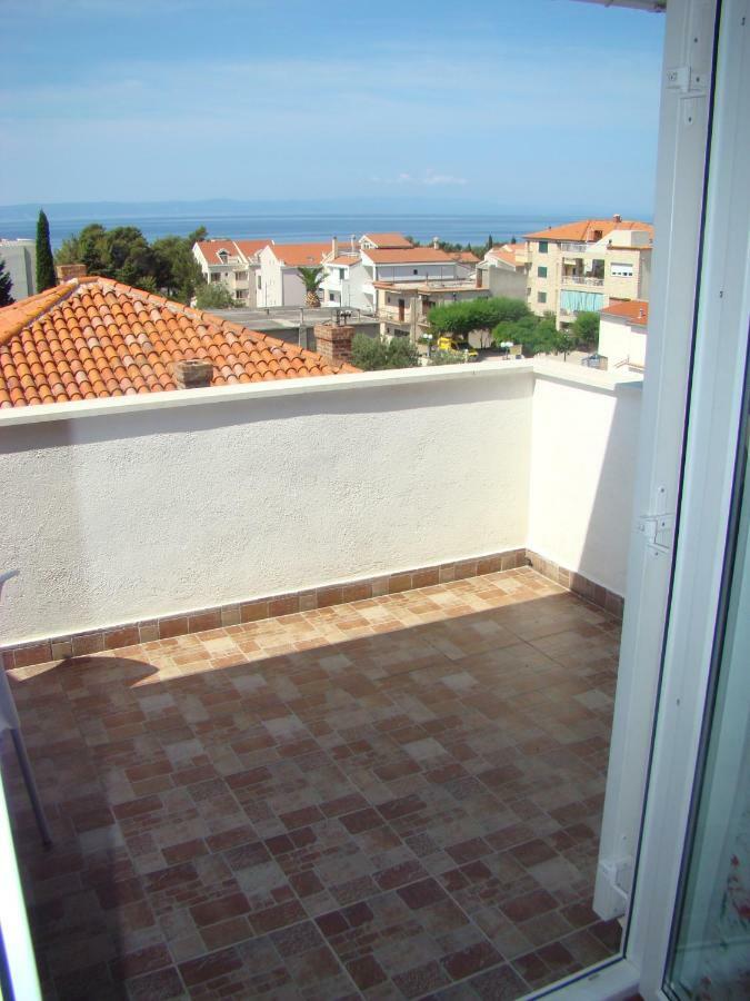Apartments Ada Tučepi Exterior foto