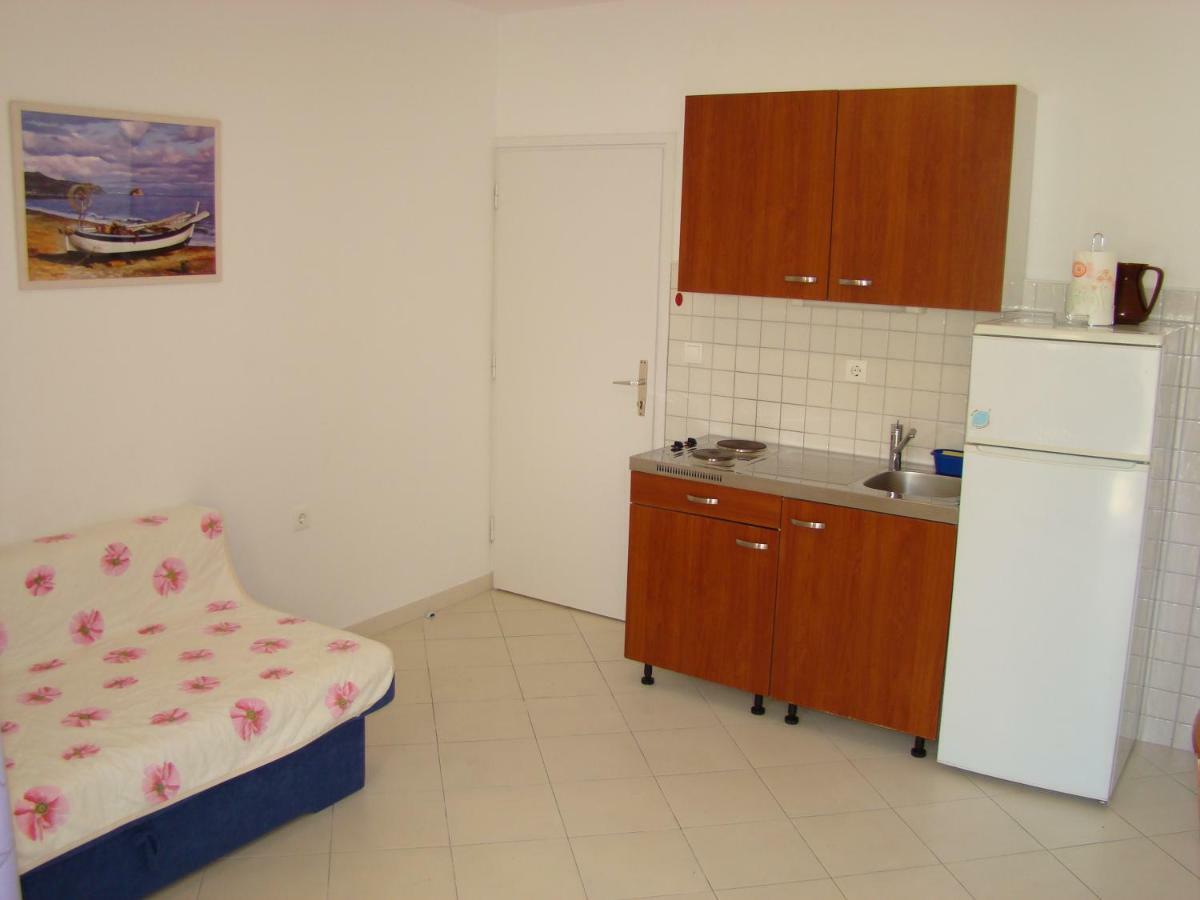 Apartments Ada Tučepi Exterior foto